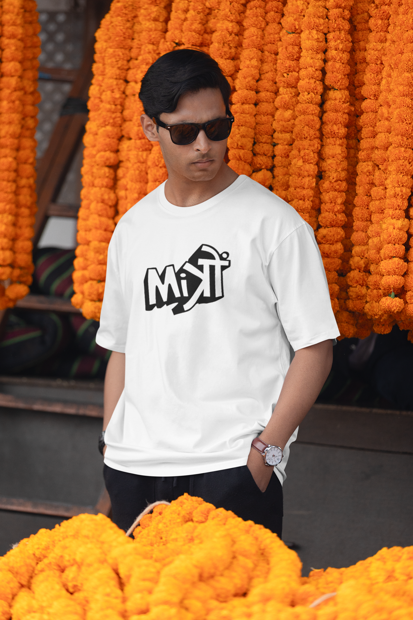 Mitron - übergroßes T-Shirt
