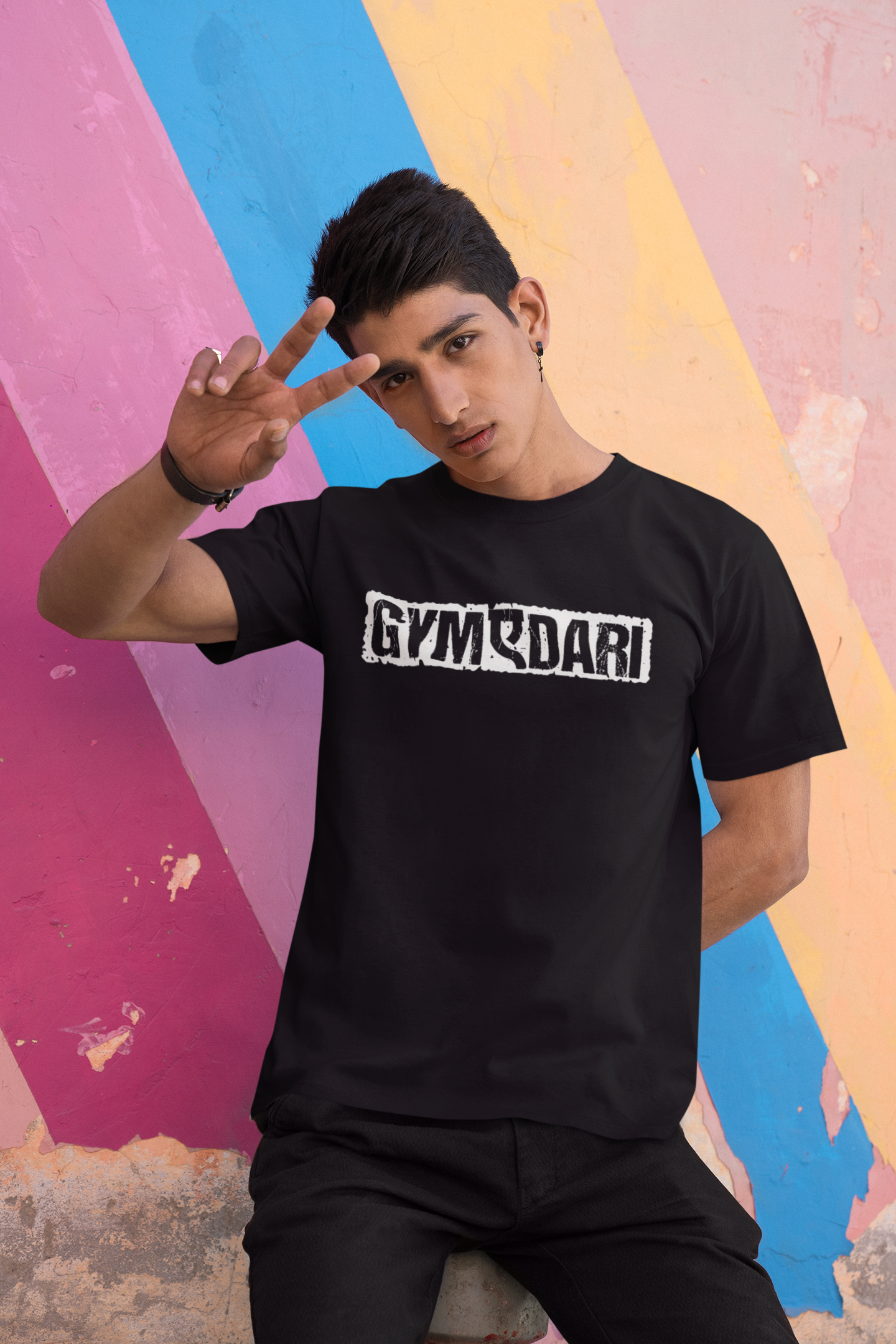 Gym-e-dari T-Shirt